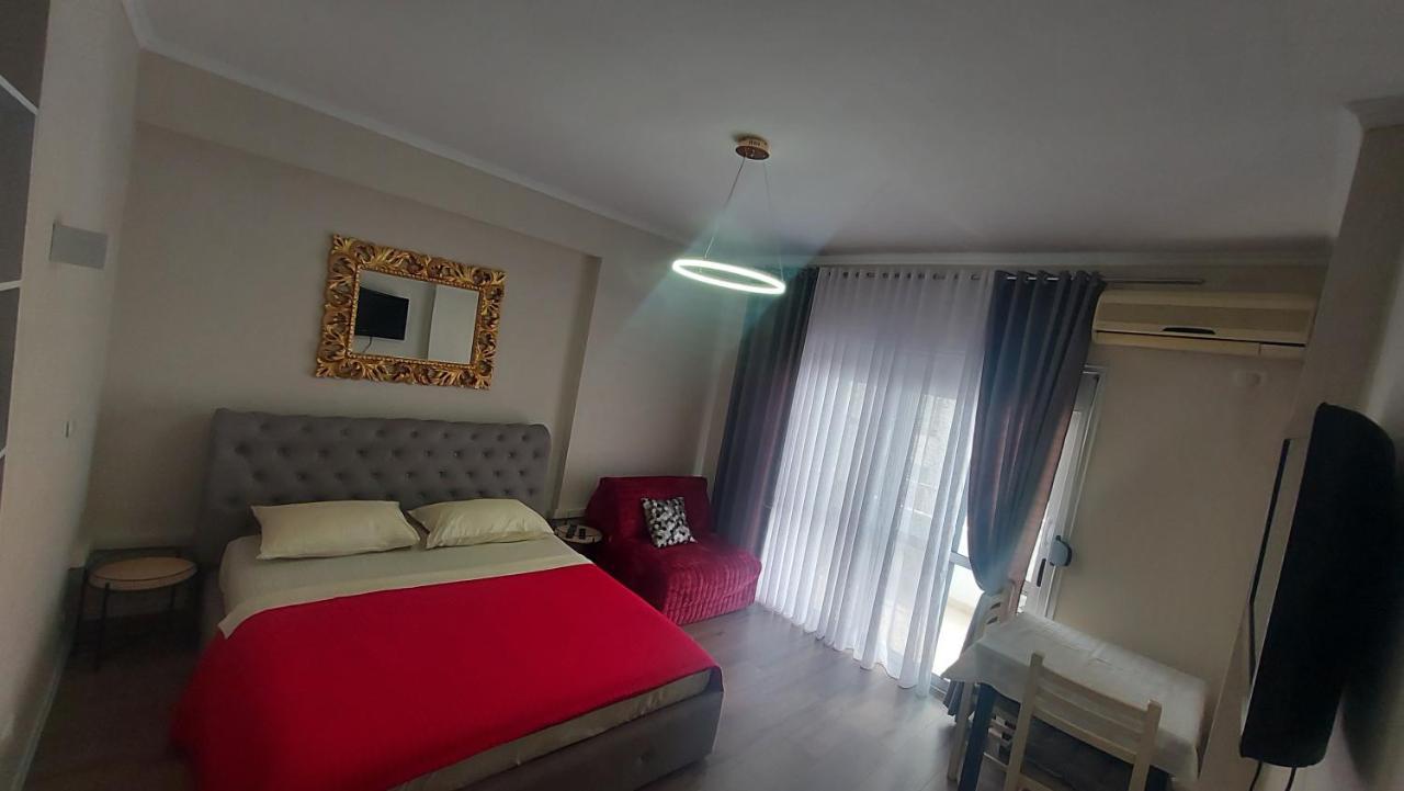 City Beachfront Apartments Vlorë Exterior foto