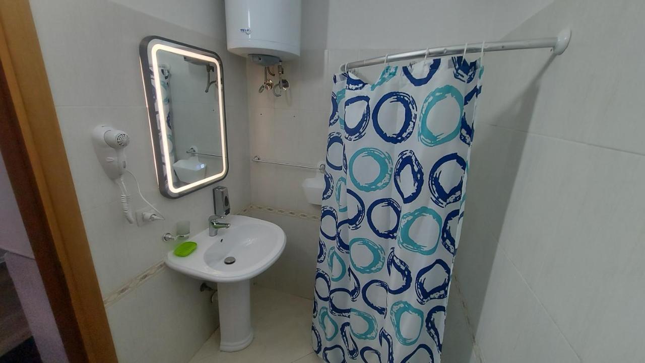 City Beachfront Apartments Vlorë Exterior foto