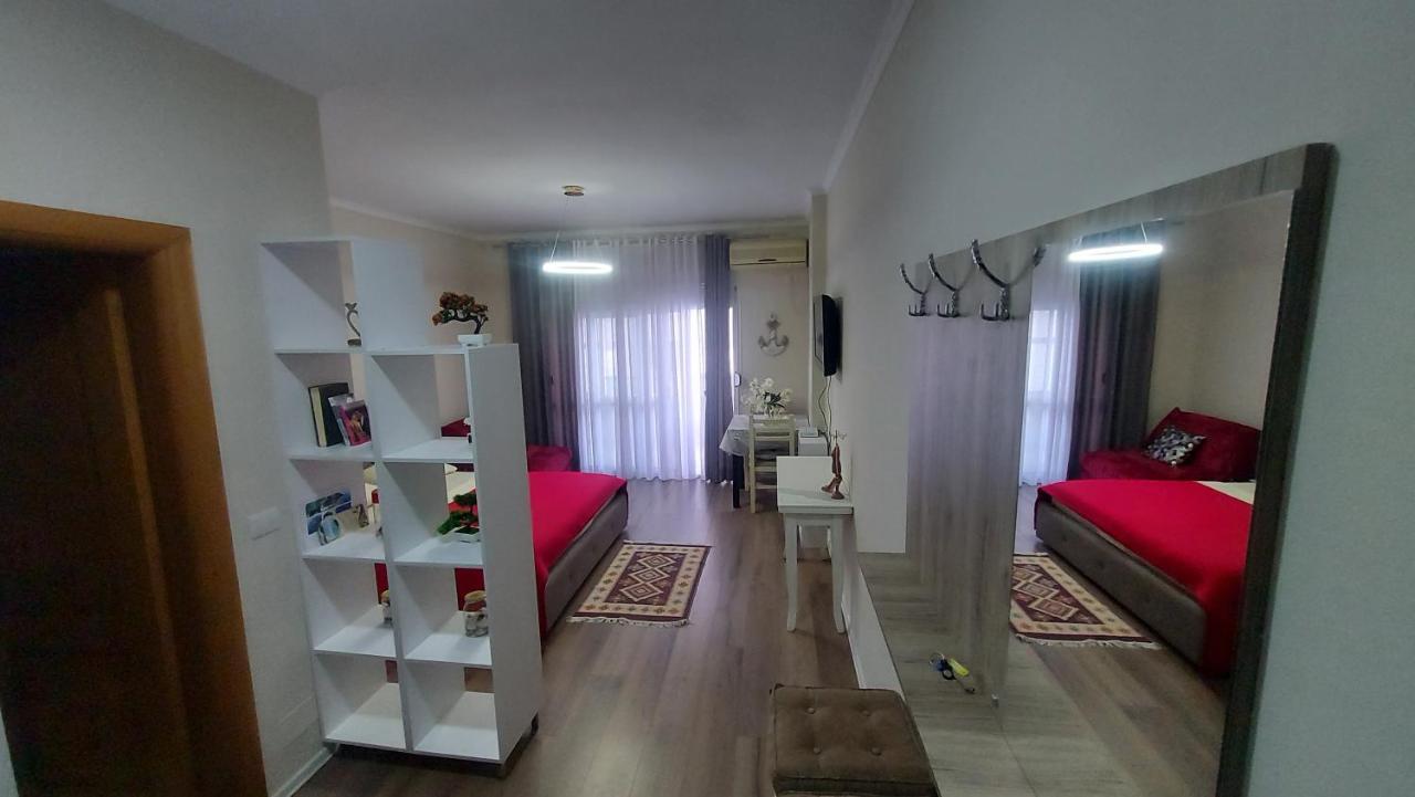 City Beachfront Apartments Vlorë Exterior foto