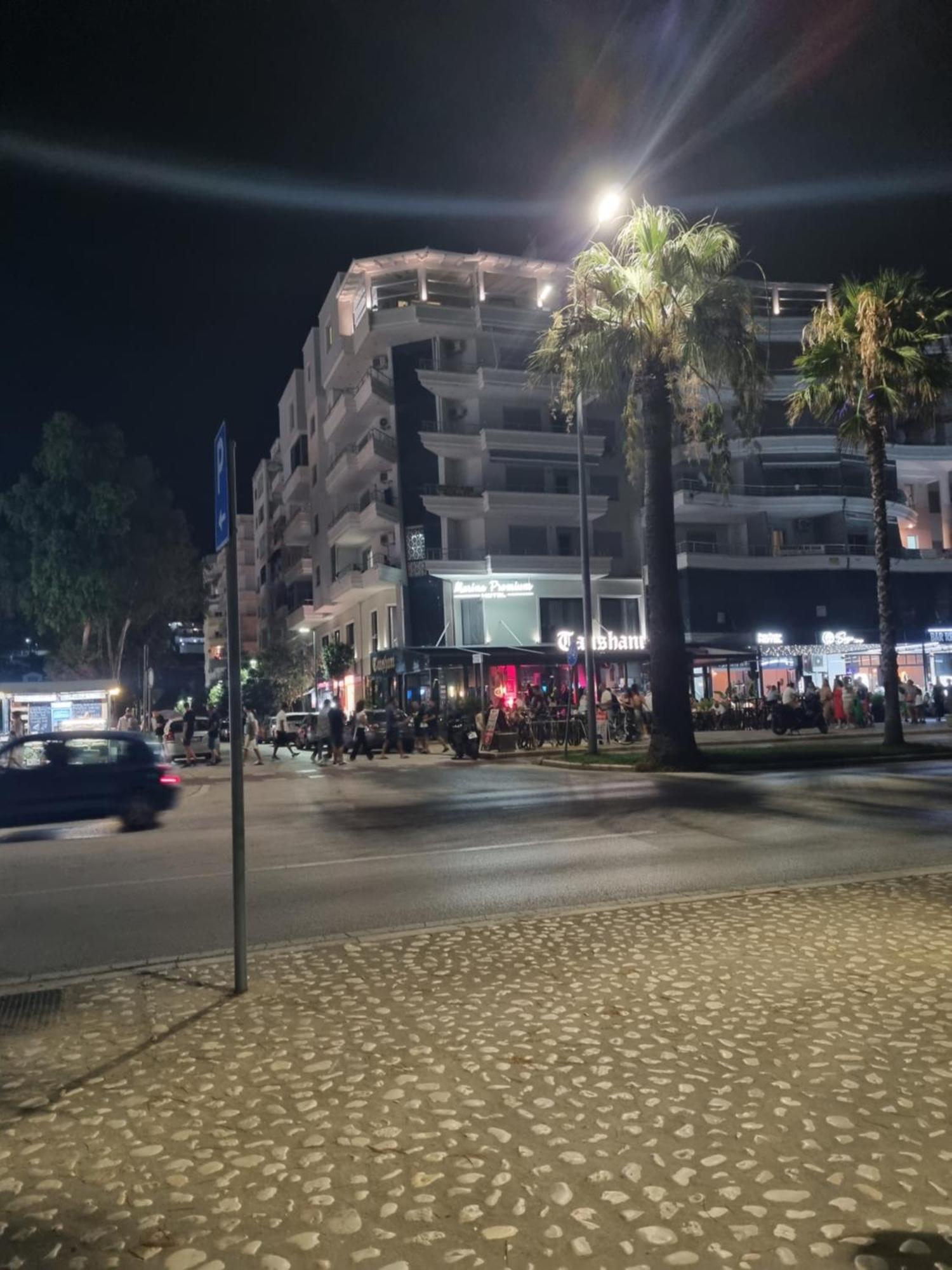 City Beachfront Apartments Vlorë Exterior foto