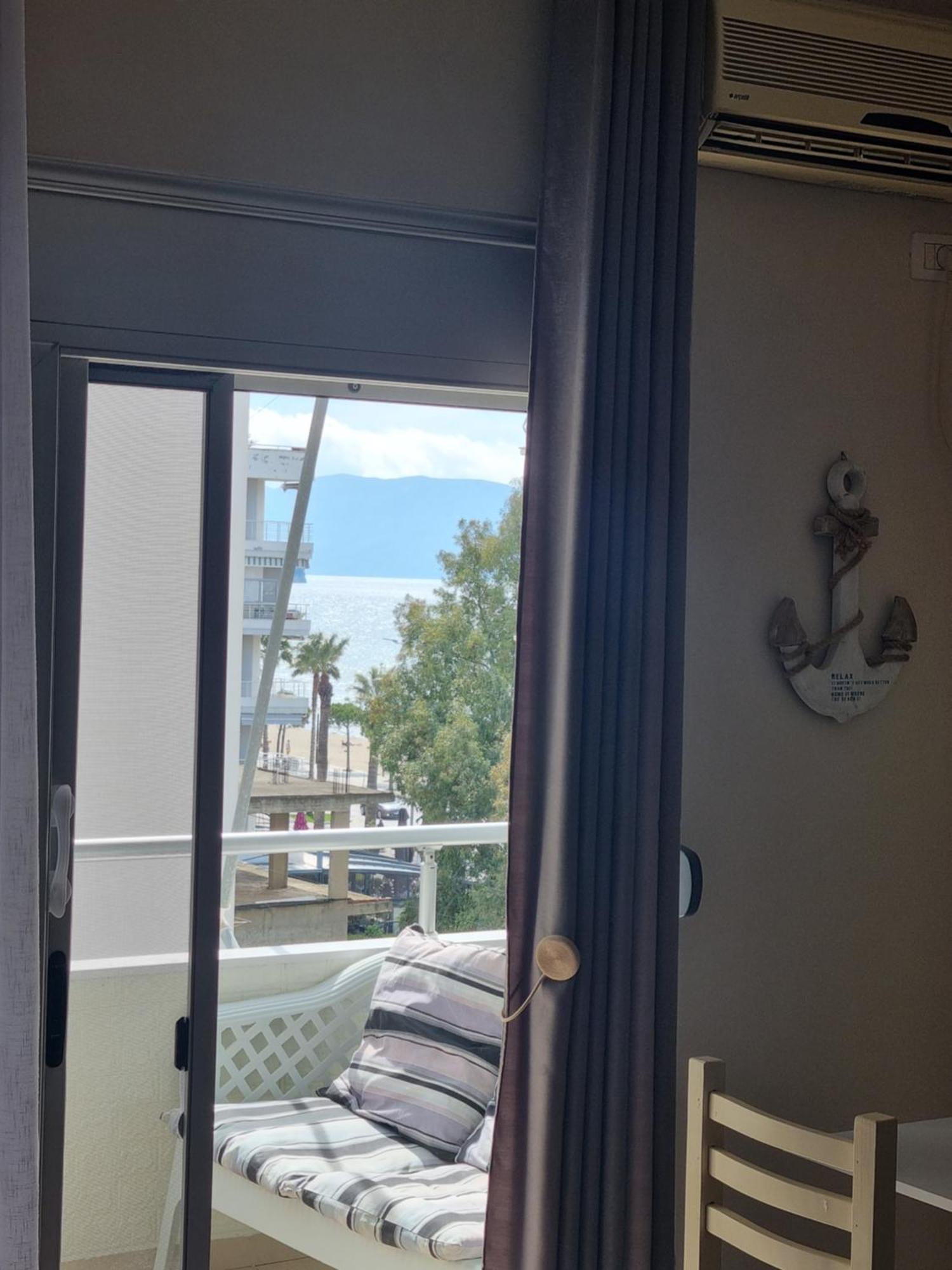 City Beachfront Apartments Vlorë Exterior foto