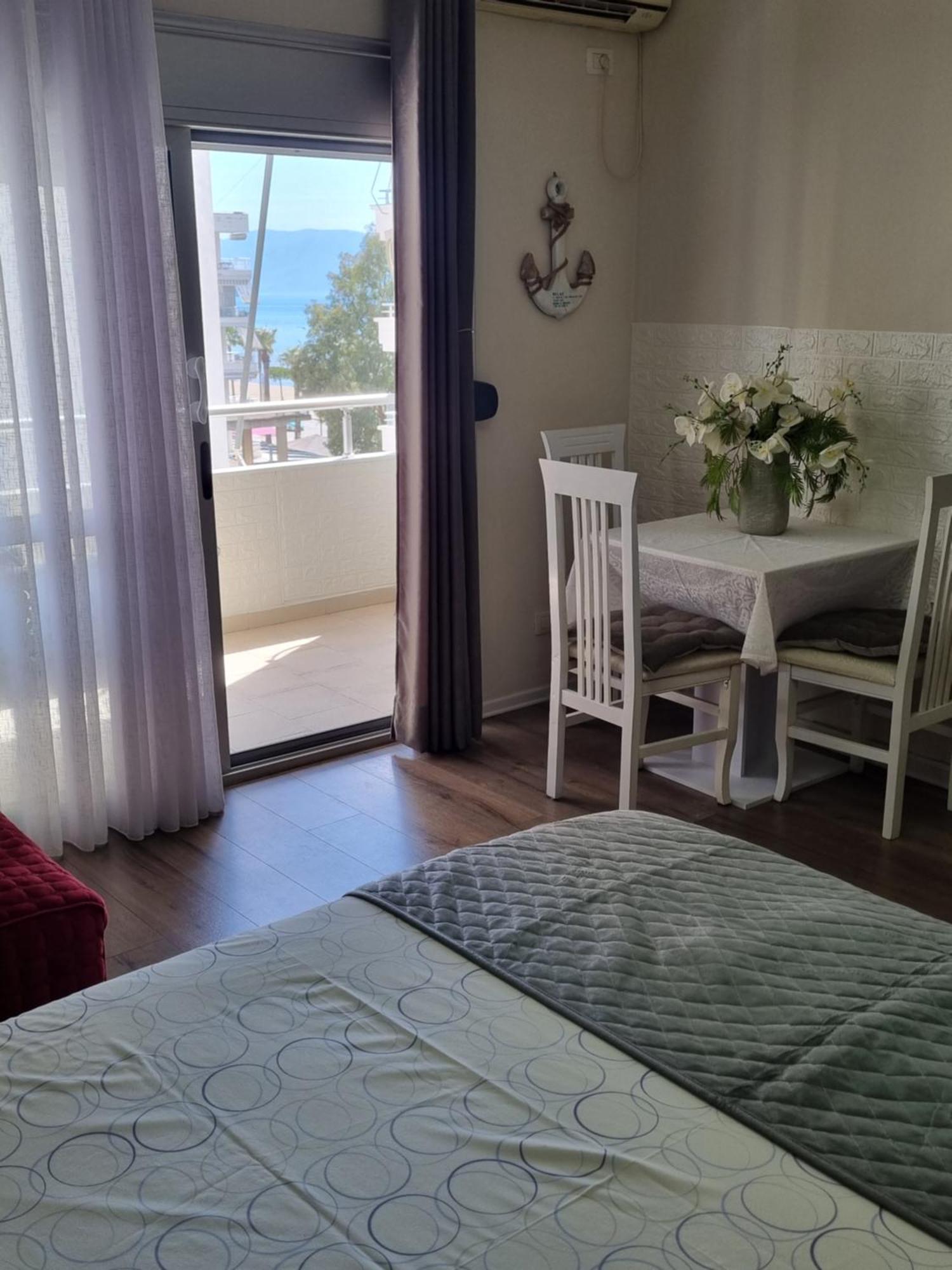 City Beachfront Apartments Vlorë Exterior foto